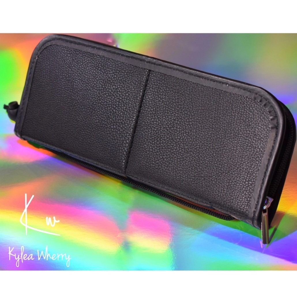 Brush Bag - Image 2